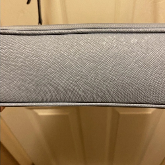 Michael Kors Jet Set Large Charm Flat Crossbody EUC!! - Picture 15 of 15